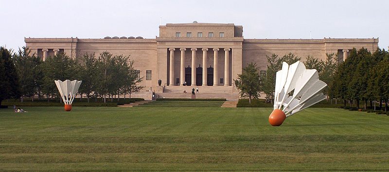 Photo of the Nelson-Atkins museum